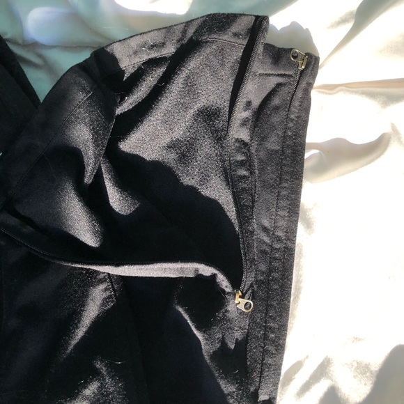 NIKE KIDS Training Pants:) - Picture 2 of 4